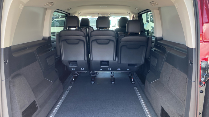 Mercedes-Benz Vito L2 Diesel Rwd 119CDI Select Crew Van 9G-Tronic - Image 17